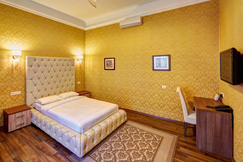 Lviv Apartments Стая снимка