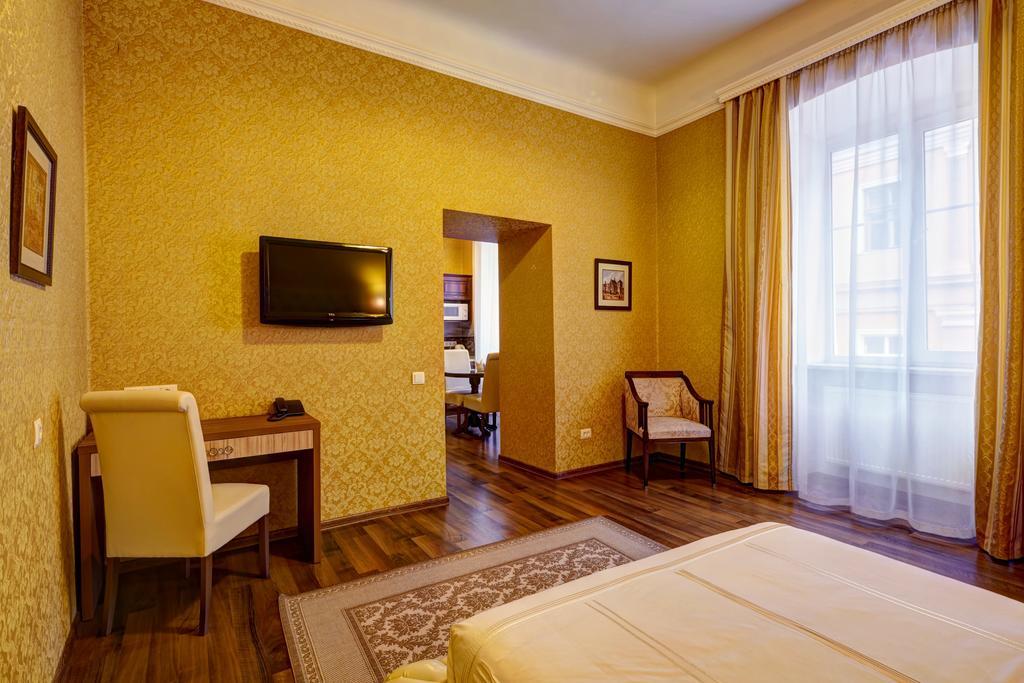Lviv Apartments Стая снимка