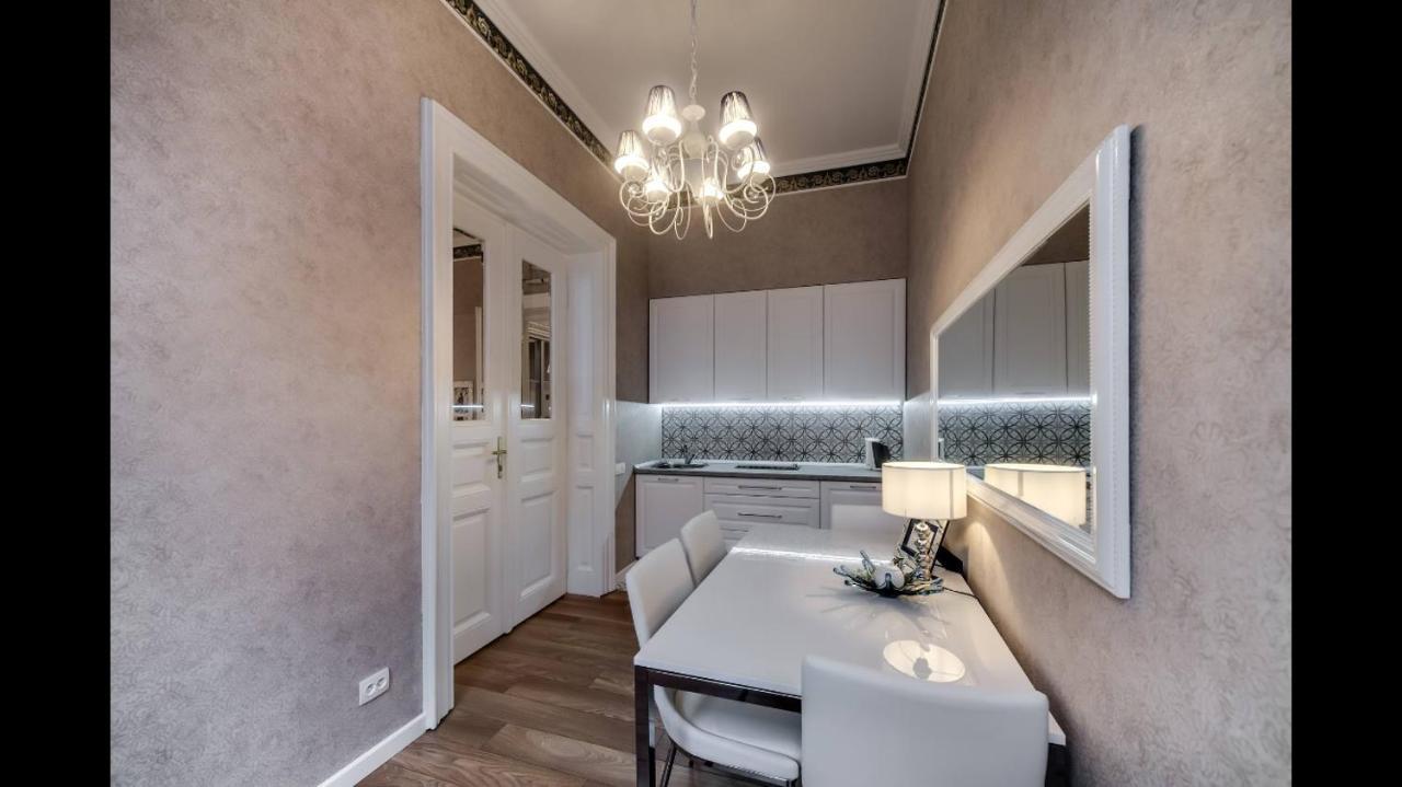 Lviv Apartments Екстериор снимка
